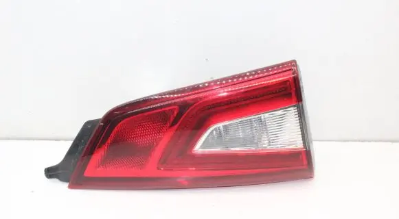 Nissan Qashqai Tailgate rear/tail lights 265554EA5C