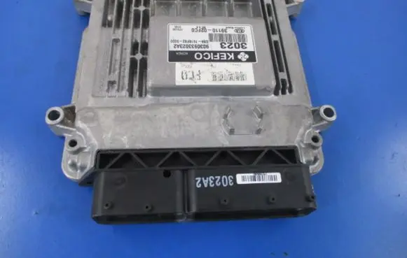 KIA Picanto Engine control unit/module ECU 39110-02FC0