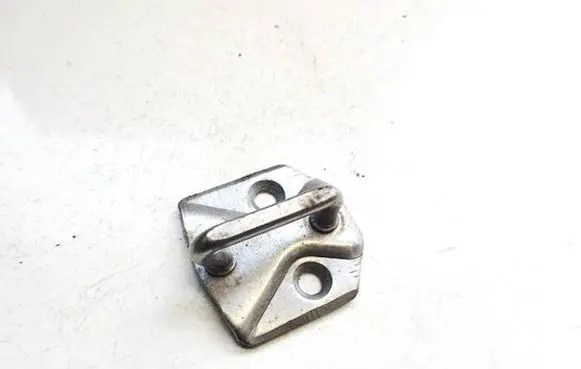 Ford Focus Front door lock loop/hook striker 