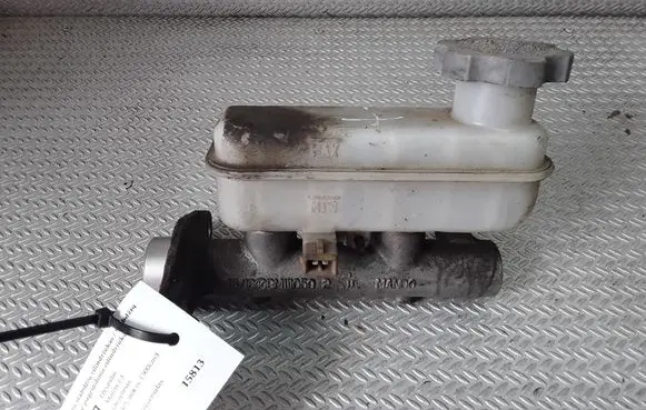 Hyundai Matrix Master brake cylinder