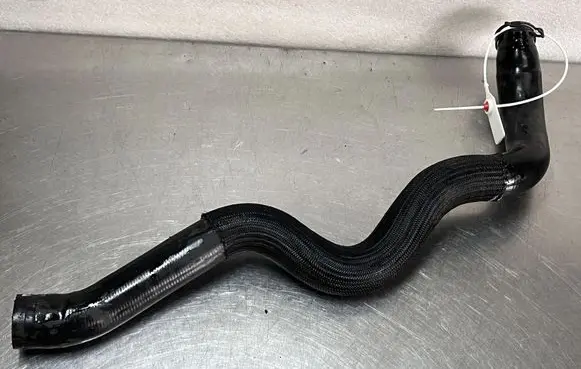 Renault Master IV Engine coolant pipe/hose 215038603R