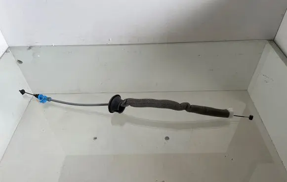 Audi Q2 - Front door cable line 