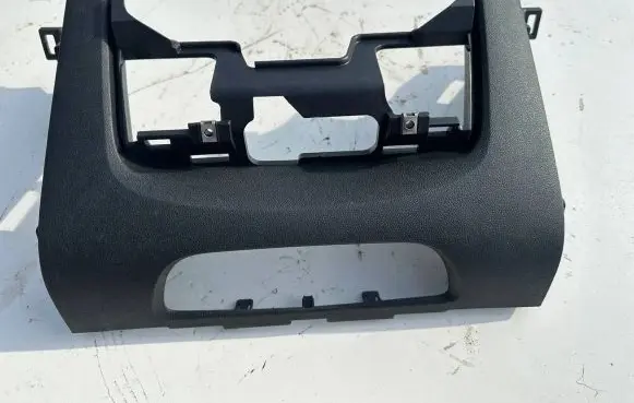 Renault Scenic III - Grand scenic III Dashboard lower bottom trim panel 681040007R