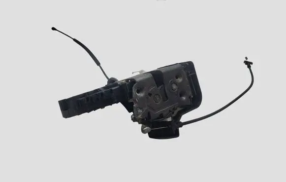 Volvo V50 Front door lock 30753664