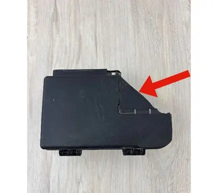 Opel Corsa D Fuse box set 17184331