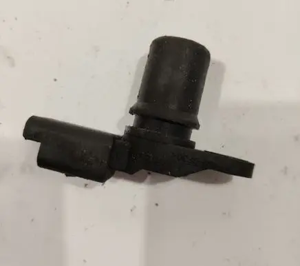 Renault Megane II Camshaft position sensor 8200033686