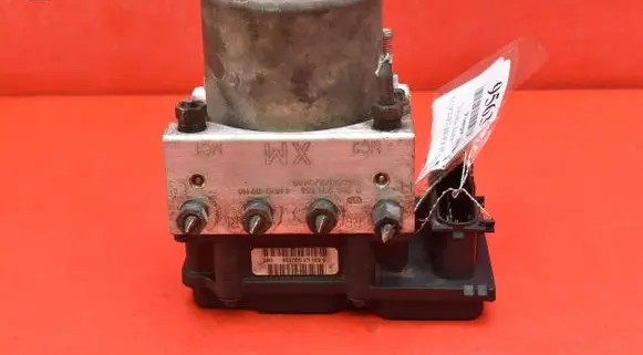 Toyota Auris 150 ABS Pump 44510-02110