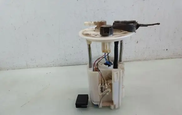 Toyota Prius (NHW20) In-tank fuel pump 7702047040 1019618990