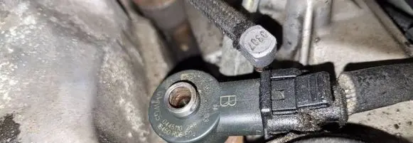 Fuel injector