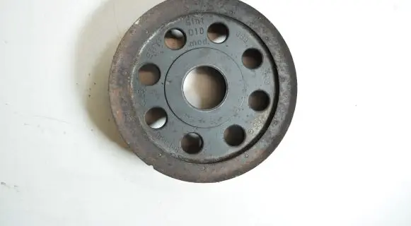Audi A6 S6 C6 4F Camshaft pulley/ VANOS 059109105G