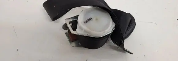 Opel Zafira A Rear seatbelt 291103906