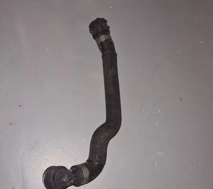 Mercedes-Benz C W205 Engine coolant pipe/hose A2055014784