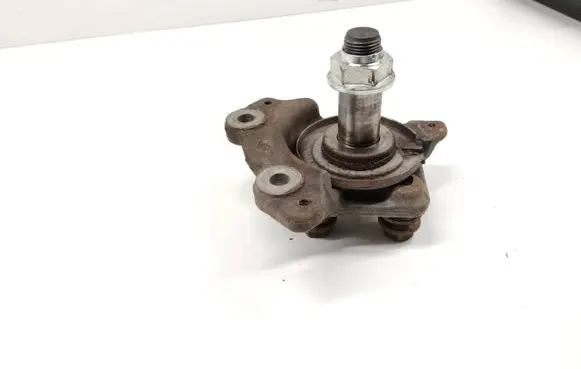 Mercedes-Benz Citan W415 Rear wheel hub spindle/knuckle 