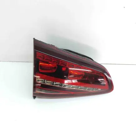Volkswagen Golf VII Tailgate rear/tail lights 5G0945307G