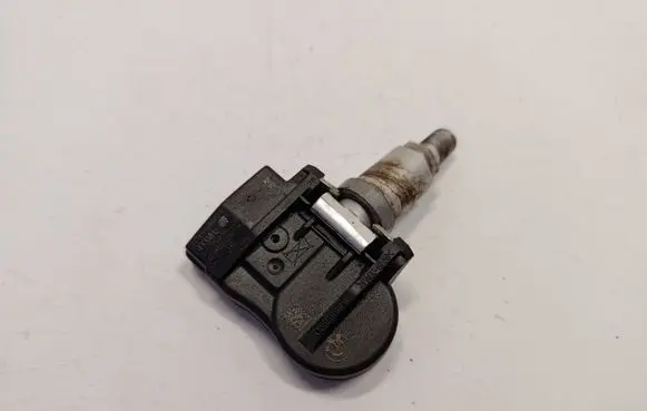 BMW 3 F30 F35 F31 Tire pressure sensor 6855539 36106855539 36106881891