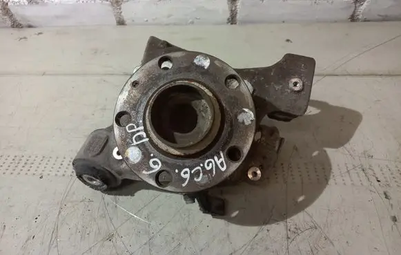 Audi A6 S6 C6 4F Rear wheel hub 4F0505434E