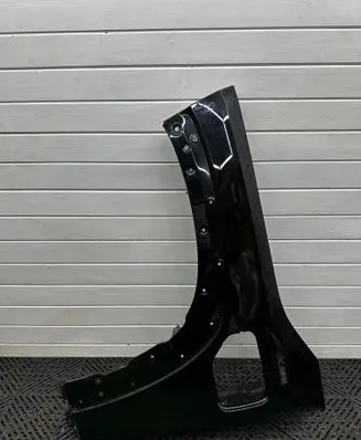 BMW XM Fender 