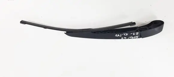 BMW X1 F48 F49 Rear wiper blade arm 