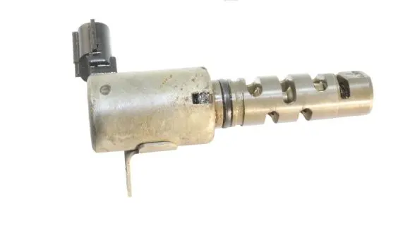 Lexus RX 330 - 350 - 400H Oil pressure sensor 1533020011