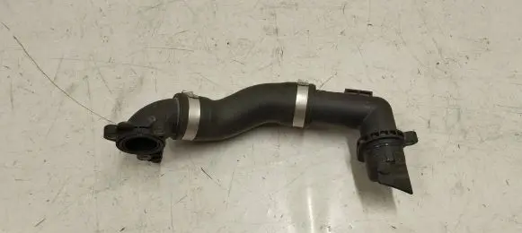 BMW 1 F40 Engine coolant pipe/hose 8645545 D34334515