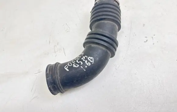 Ford Focus Air intake hose/pipe 3M519A673KE