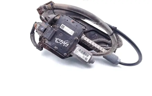 Opel Insignia A Hand brake/parking brake motor 20917024 A2C53401771