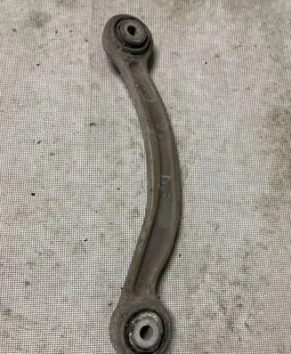 Mercedes-Benz E W212 Rear control arm