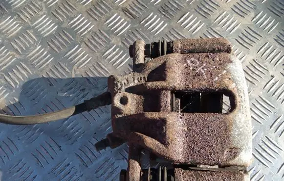 Renault Kangoo II Front brake caliper