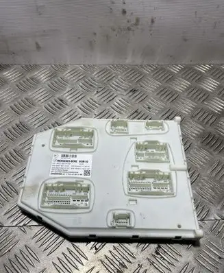 Mercedes-Benz Sprinter W907 W910 Comfort/convenience module A9079007404
