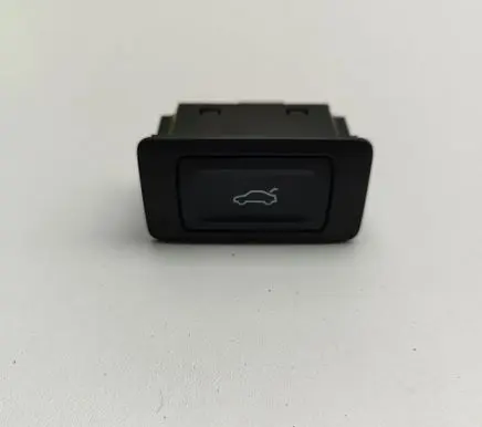 Audi Q3 8U Tailgate/boot open switch button 4G0959831A5PR