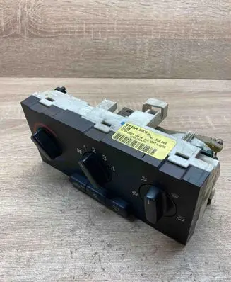 Opel Astra G Climate control unit 11895919 BEHR90673