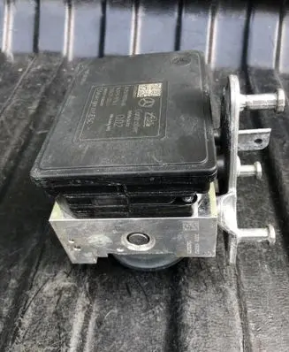 Mercedes-Benz GLC X253 C253 ABS Pump A2539011400 A2534313400