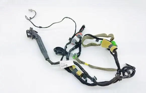 Volvo S60 Front door wiring loom 31374710