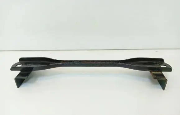 Battery bracket