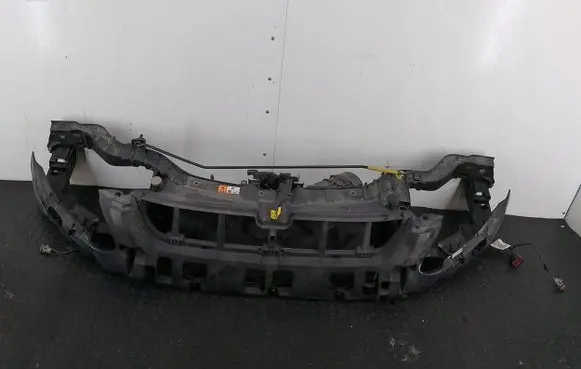 Ford Focus C-MAX Radiator support slam panel A1IFR0110261
