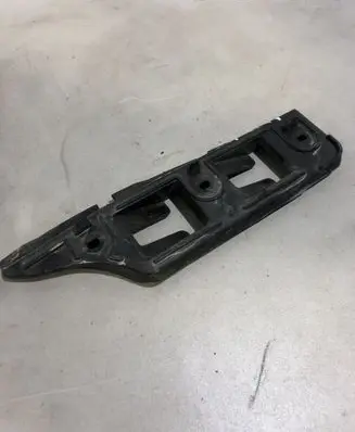 Volkswagen Golf V Front bumper mounting bracket 1K0807183