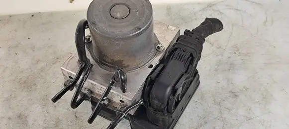 Mercedes-Benz E W212 ABS Pump A2124310148 269654