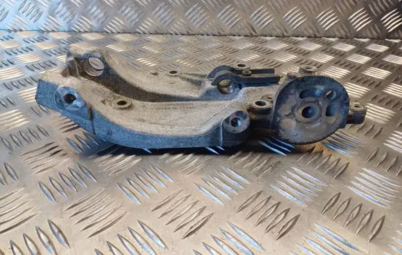 Generator/alternator bracket