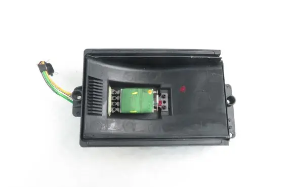 Volkswagen Polo III 6N 6N2 6NF Heater blower motor/fan resistor 1J0819022A