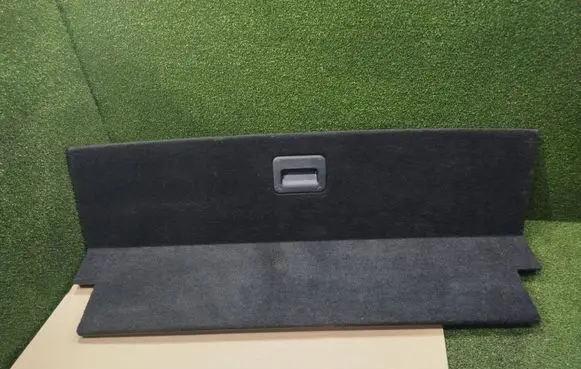 Mitsubishi Pajero Trunk/boot floor carpet liner MR402036 MR402042