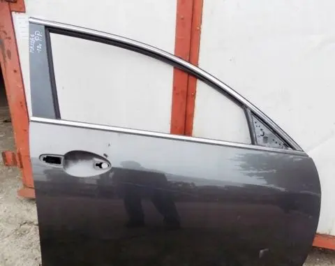 Mazda 6 Front door