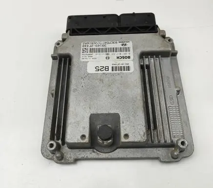 Hyundai Santa Fe Engine control unit/module 391032F440 0281017541