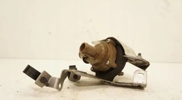Fiat 500X Electric auxiliary coolant/water pump 00521365860