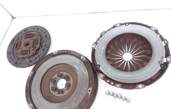 Citroen C3 Clutch set kit 9653909780 LUK