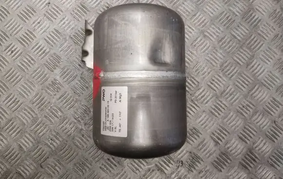 Mercedes-Benz GLS X166 Air suspension tank/reservoir A1663200015