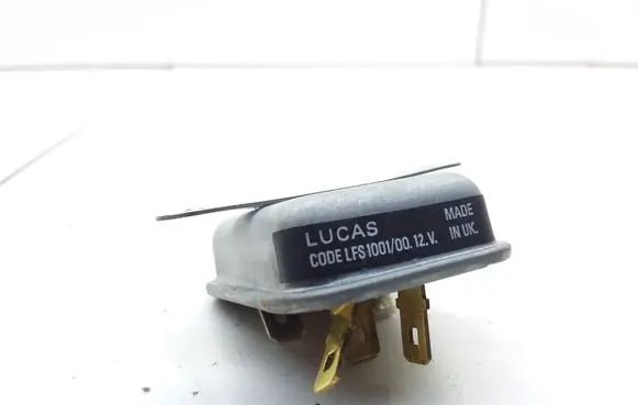 Jaguar XJS Hazard warning light relay LFS100100