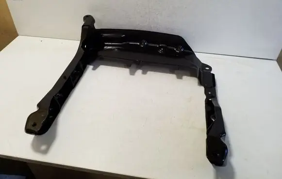 Porsche Cayenne (92A) Front passenger seat console base 7P0881678B