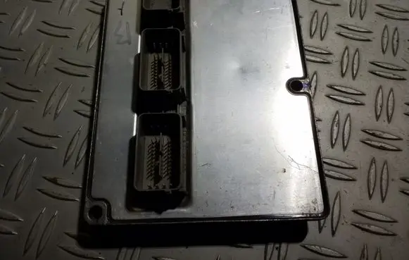 Ford C-MAX I Engine control unit/module 5M5112A650RD ESU13 ESU1310185A6C17