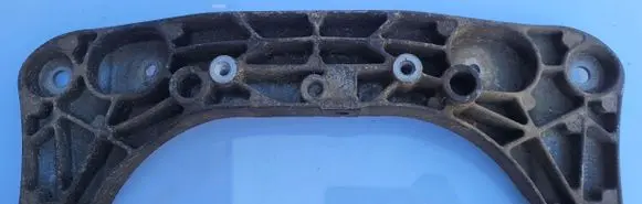 BMW 5 E39 Gearbox mount 