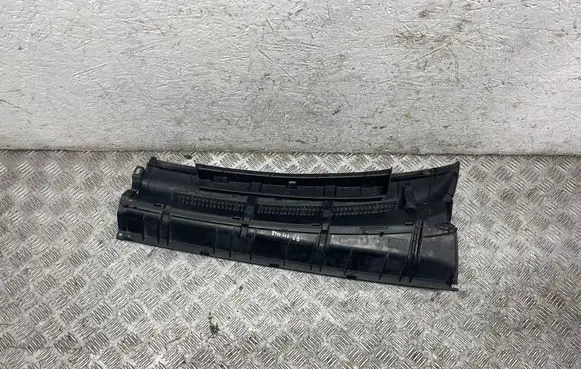 Toyota Verso Windshield trim 557080F060 557810F050 557810F060